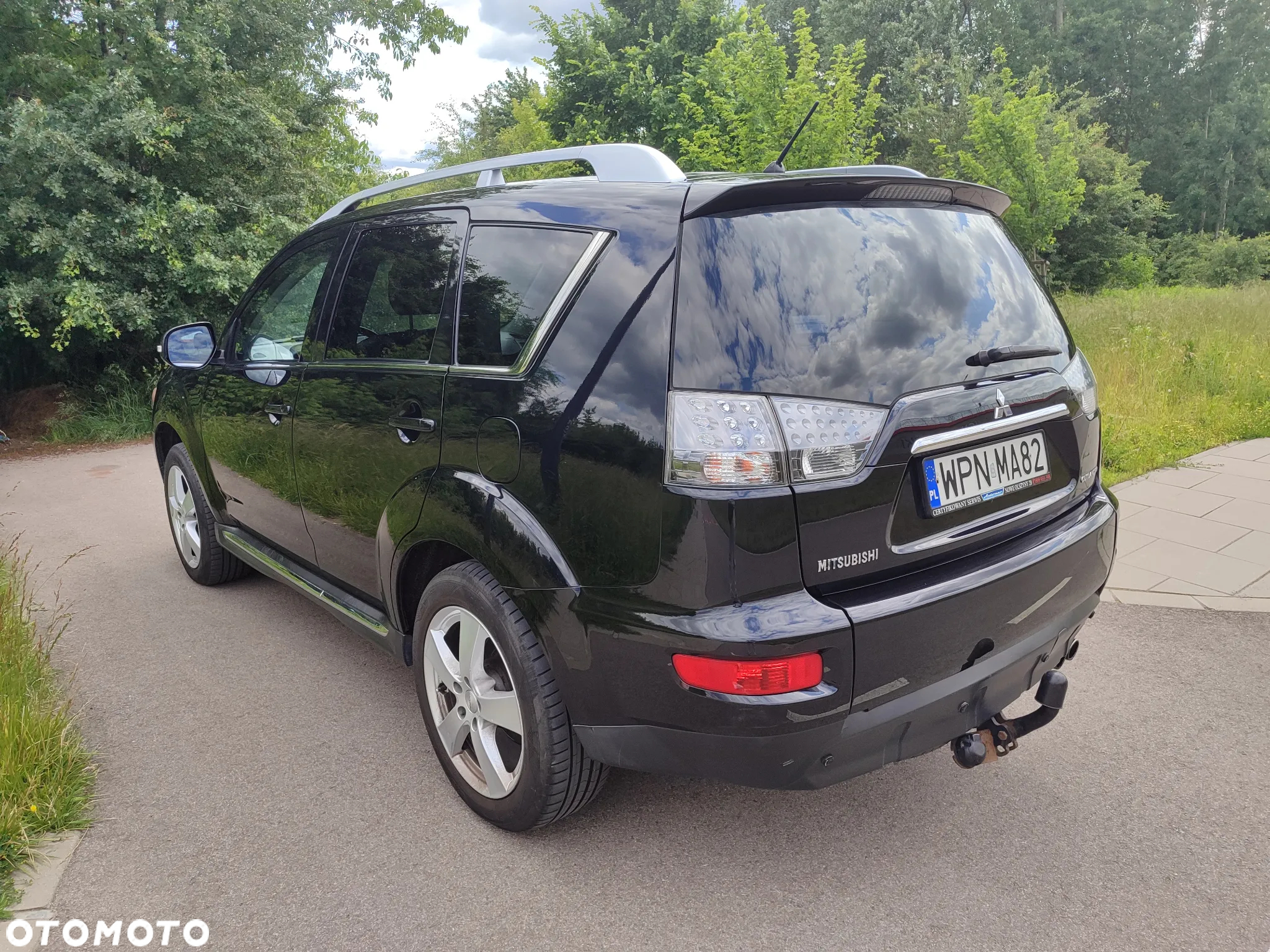 Mitsubishi Outlander 2.0 DI-D 4WD Intense - 3