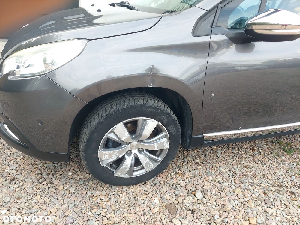Peugeot 2008 PureTech 110 Stop&Start Allure - 16