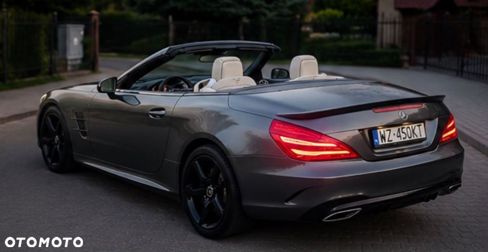 Mercedes-Benz SL - 18