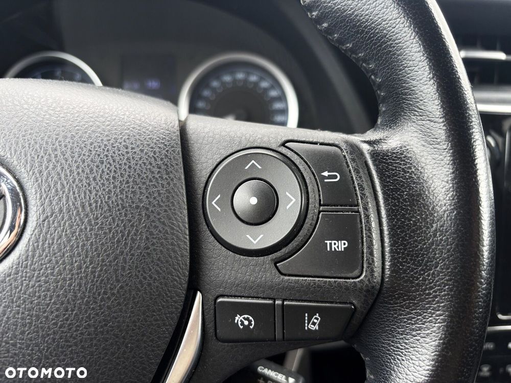 Toyota Corolla 1.6 Comfort - 14