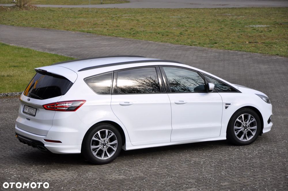 Ford S-Max 2.0 TDCi Titanium PowerShift - 11