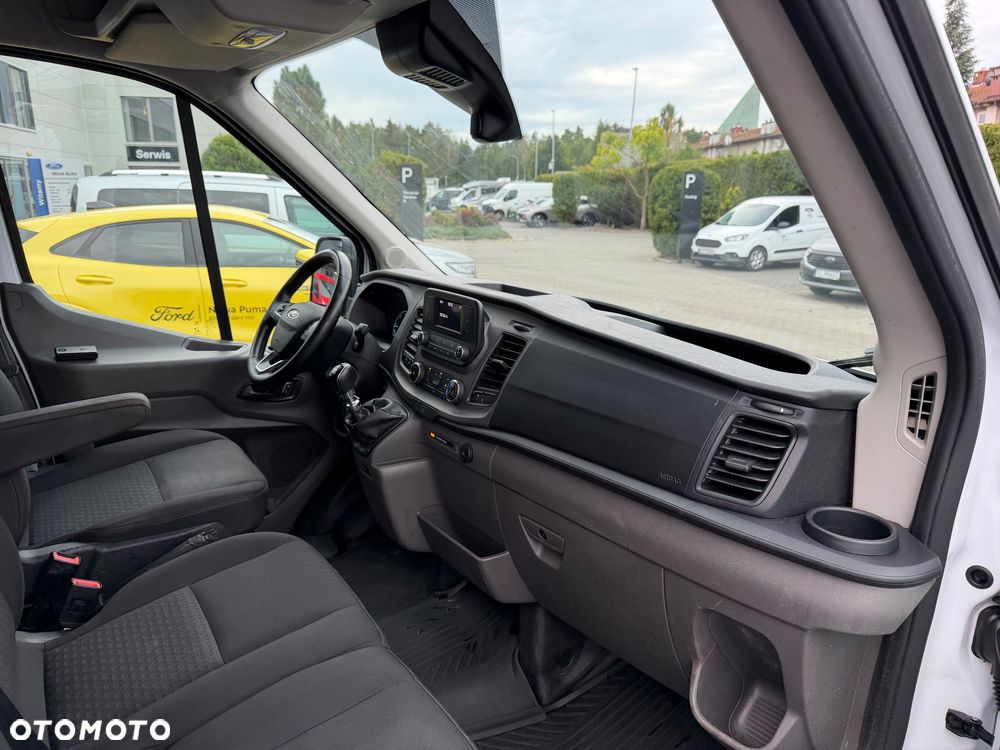 Ford Transit - 20