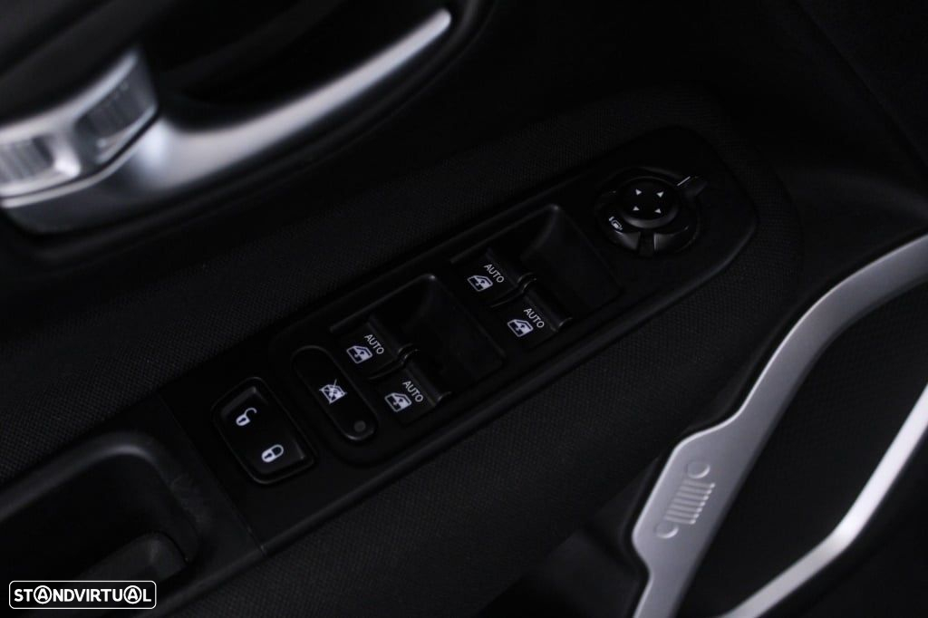 Jeep Renegade 1.0 T Longitude - 20