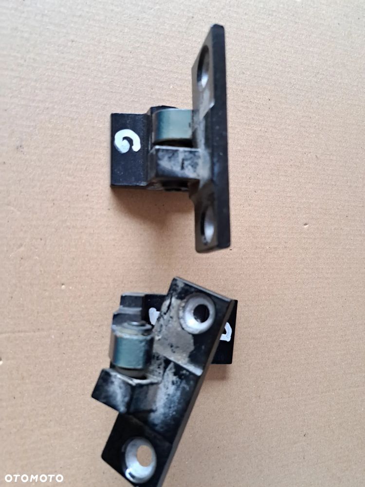ZAWIAS ZAWIASY DRZWI BMW E60 M61 - 4