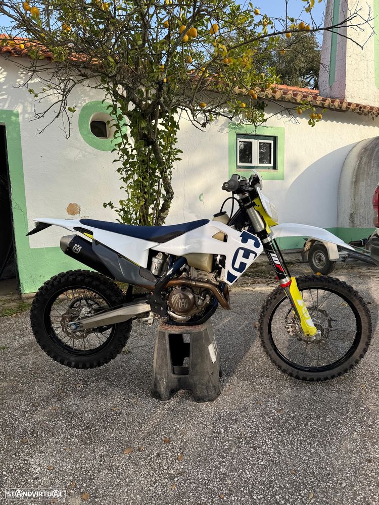 Husqvarna FE - 1