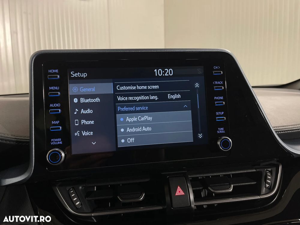 Toyota C-HR 1.8 HSD 122 CP 4x2 CVT Cult - 14