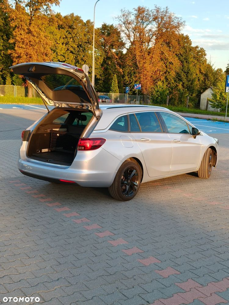 Opel Astra V 1.4 T Dynamic - 16