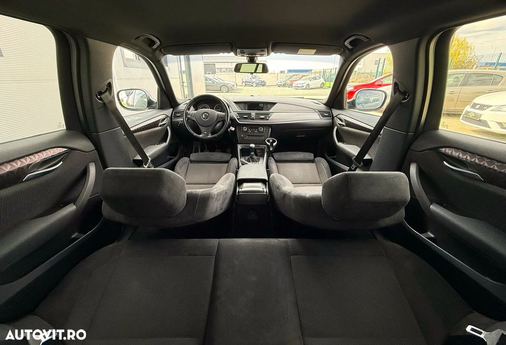 BMW X1 xDrive18d Sport Line - 24