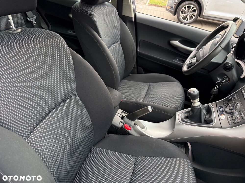 Toyota Auris 1.33 VVT-i Terra Start - 20