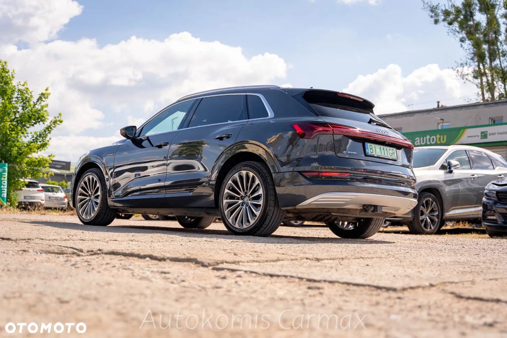 Audi e-tron 55 Quattro - 10
