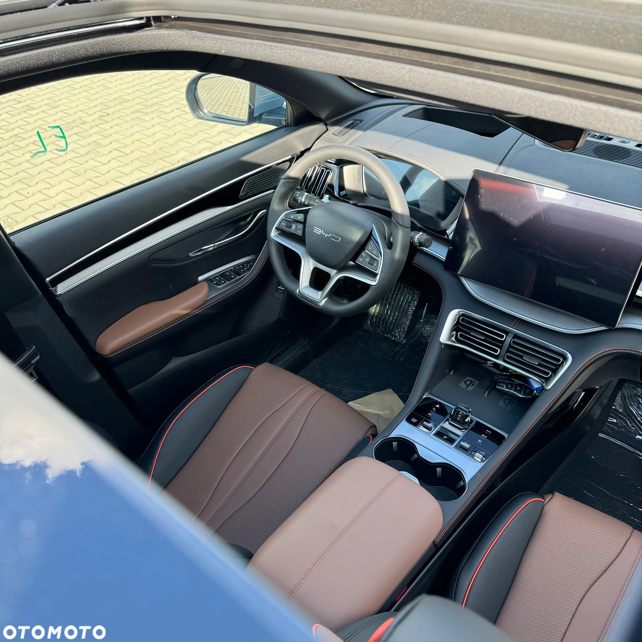 BYD Seal U 1.5T DM-i Design AWD - 26