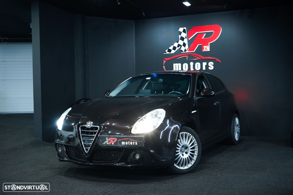 Alfa Romeo Giulietta 1.6 JTDM 16V Turismo - 2