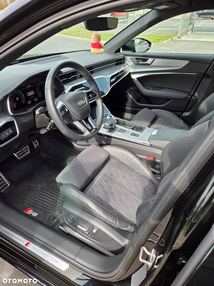 Audi S6 Avant - 12