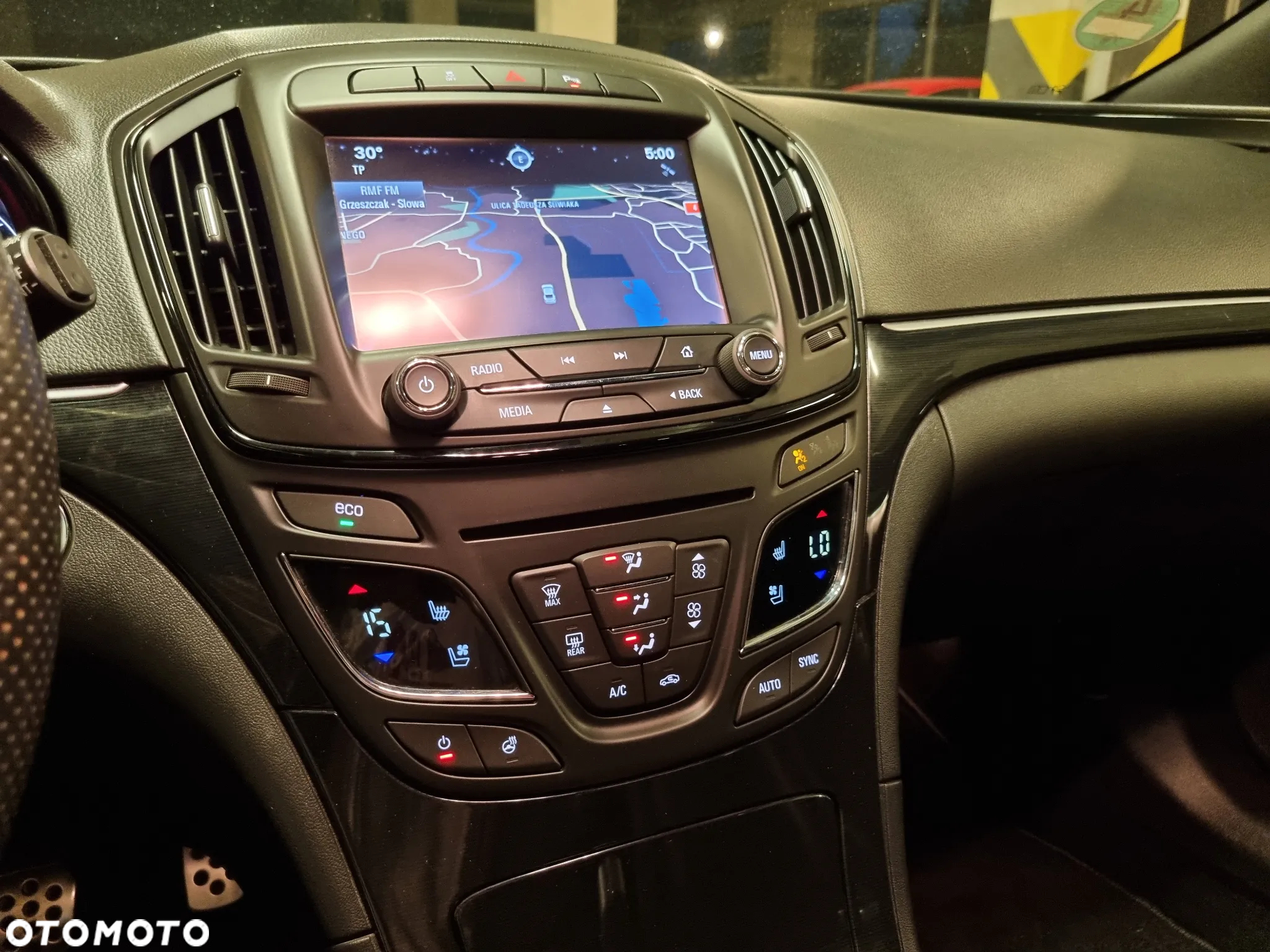 Opel Insignia 2.0 CDTI Executive S&S - 21