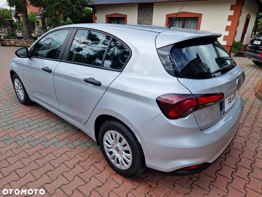 Fiat Tipo 1.4 T-Jet 16v Easy - 31
