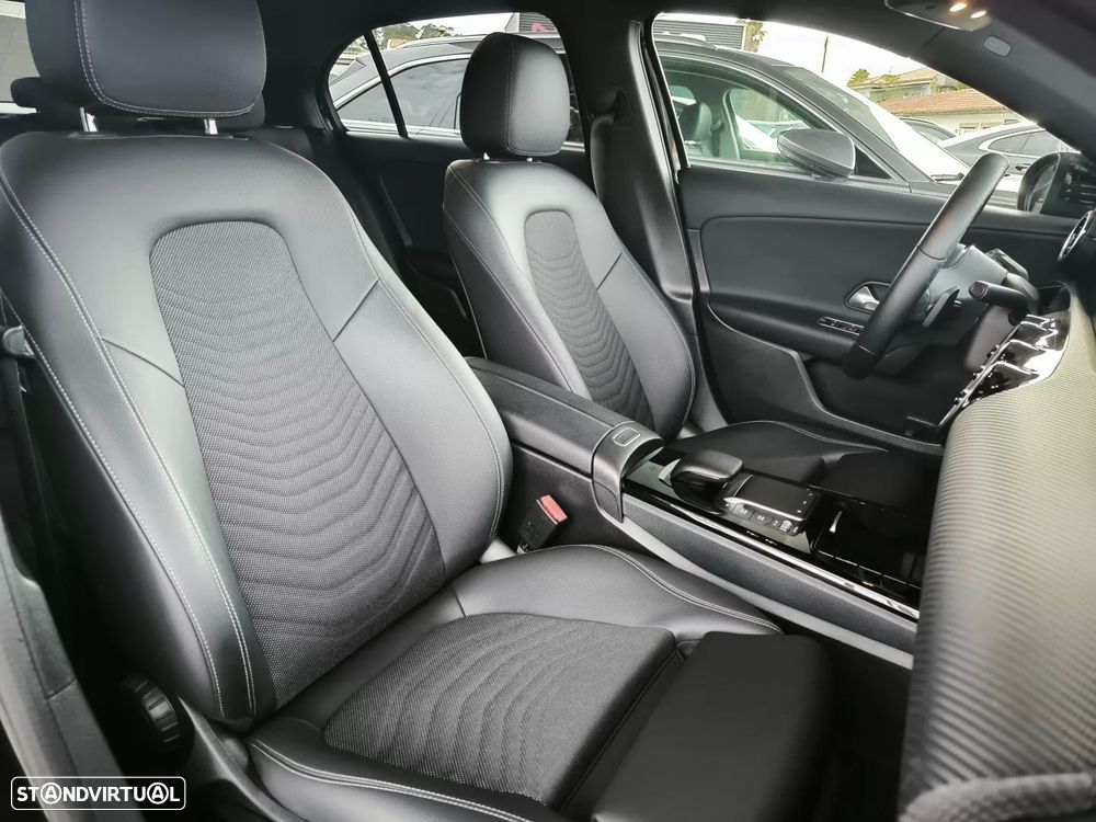 Mercedes-Benz A 250 e Style Plus - 11