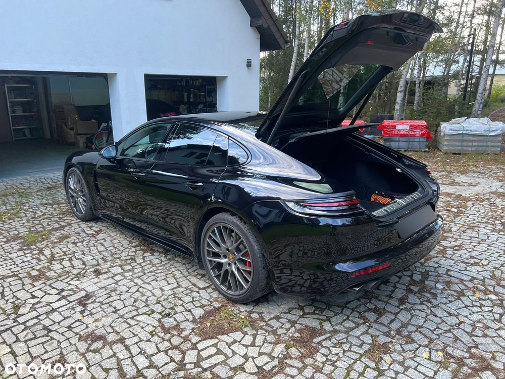 Porsche Panamera GTS GPF - 16