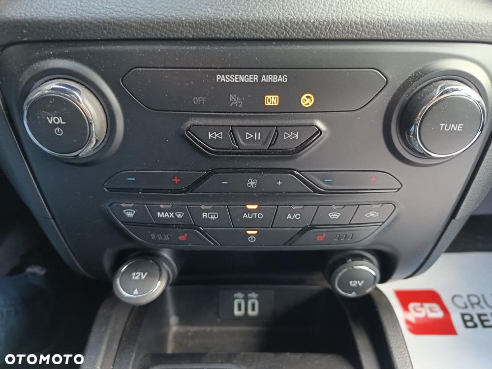 Ford Ranger 2.0 EcoBlue 4x4 DC Wildtrak - 23