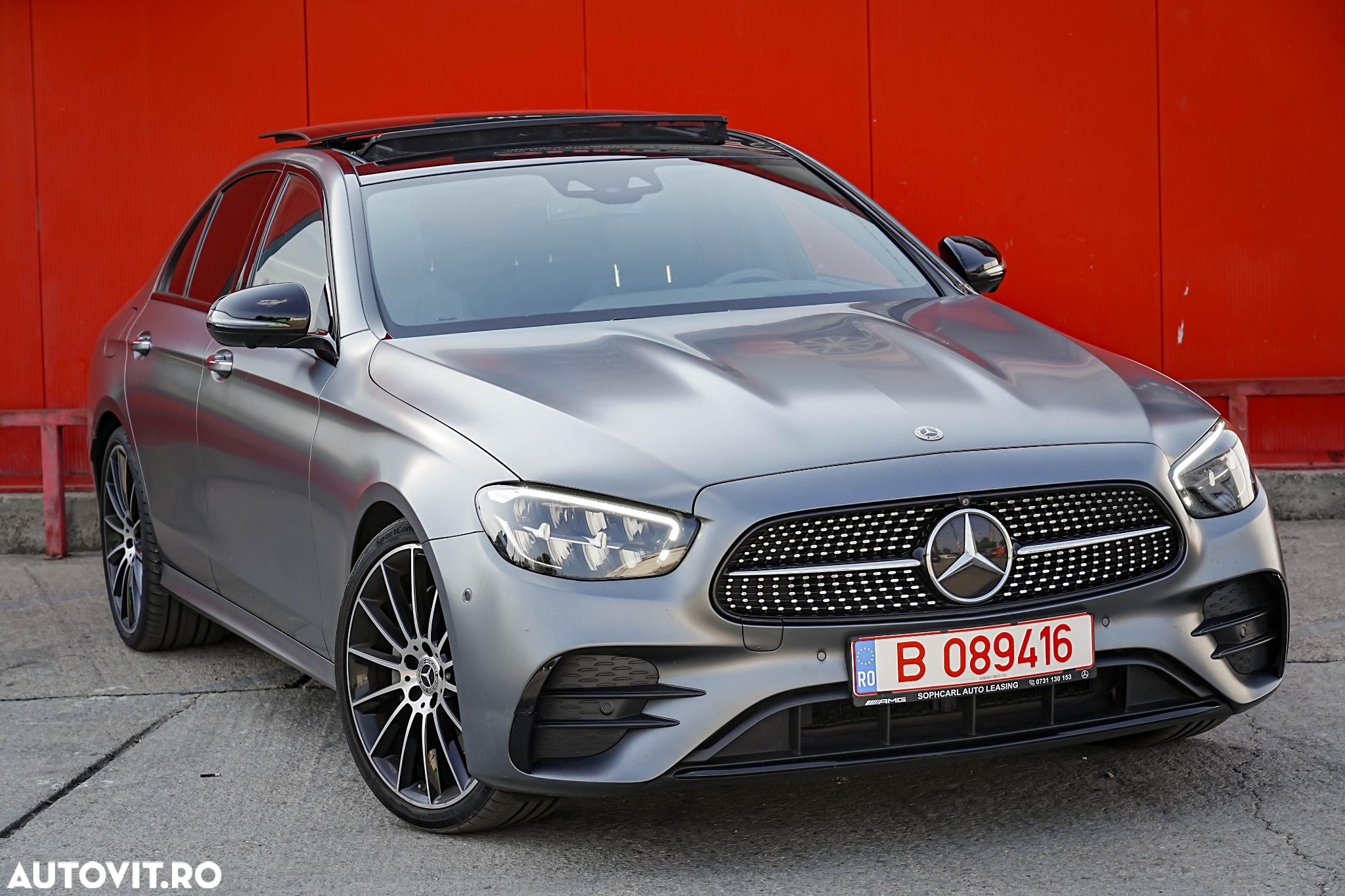 Mercedes-Benz E 200 4Matic T 9G-TRONIC AMG Line - 6