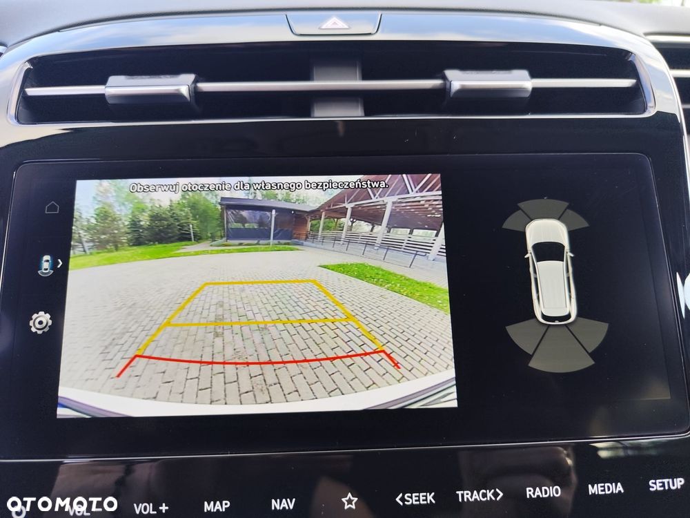 Hyundai Tucson 1.6 T-GDi HEV Executive 2WD - 19