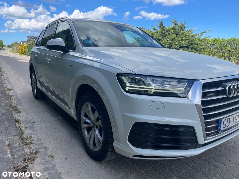 Audi Q7 - 7