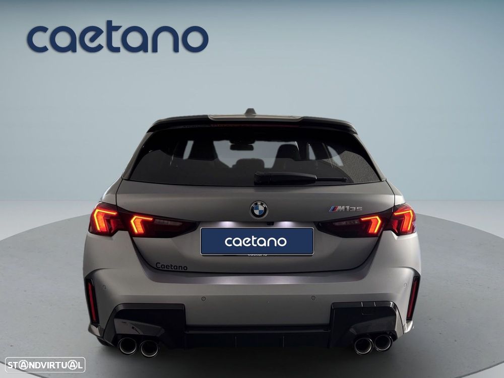 BMW M135i xDrive - 9