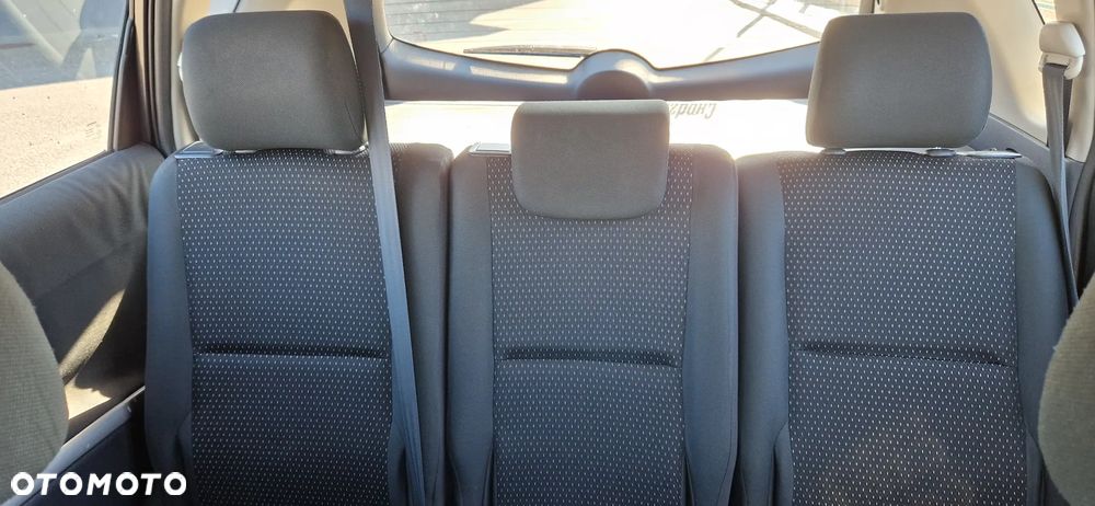 Toyota Corolla Verso 1.8 Sol - 9