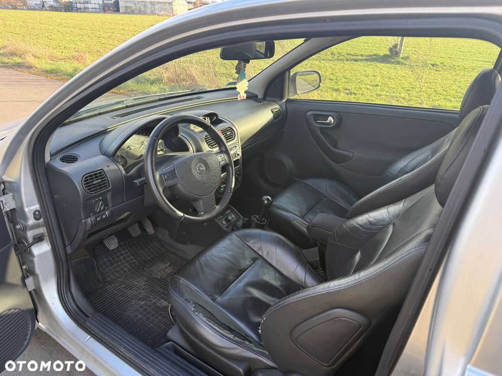 Opel Corsa 1.3 CDTI Cosmo - 9