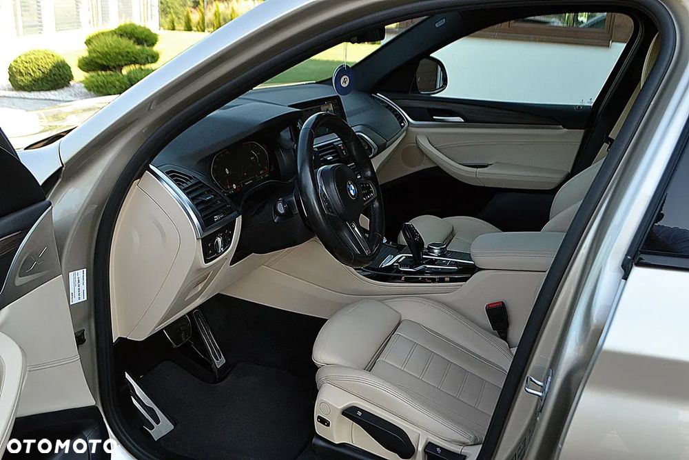 BMW X4 xDrive20i M Sport - 12