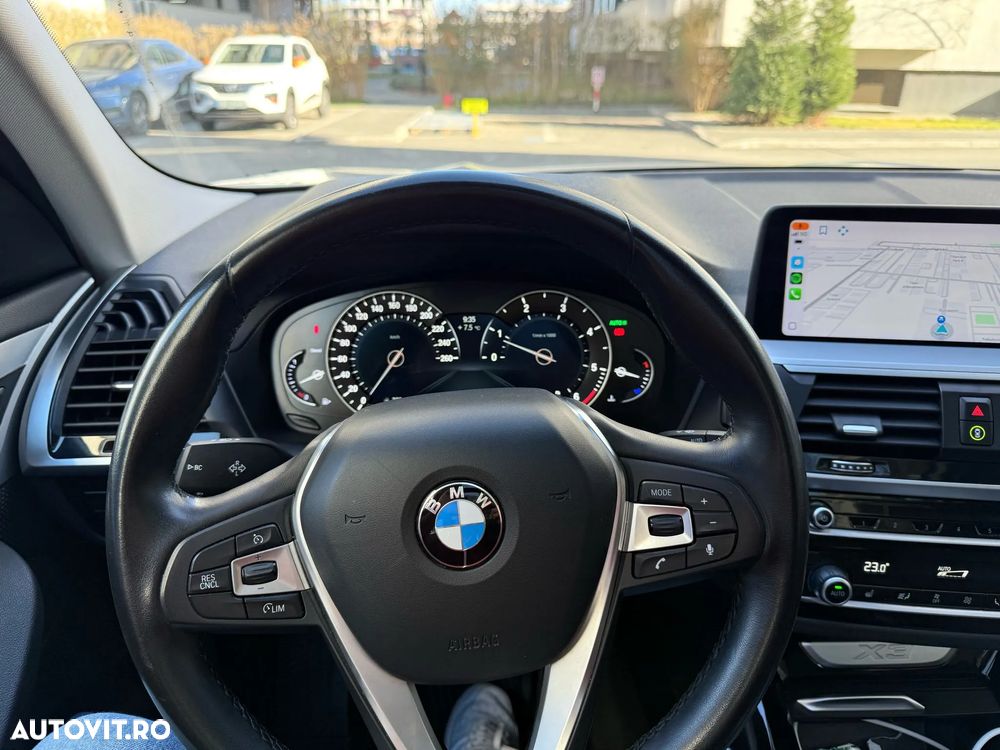 BMW X3 xDrive20d Aut. - 9