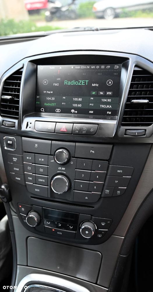 Opel Insignia - 27