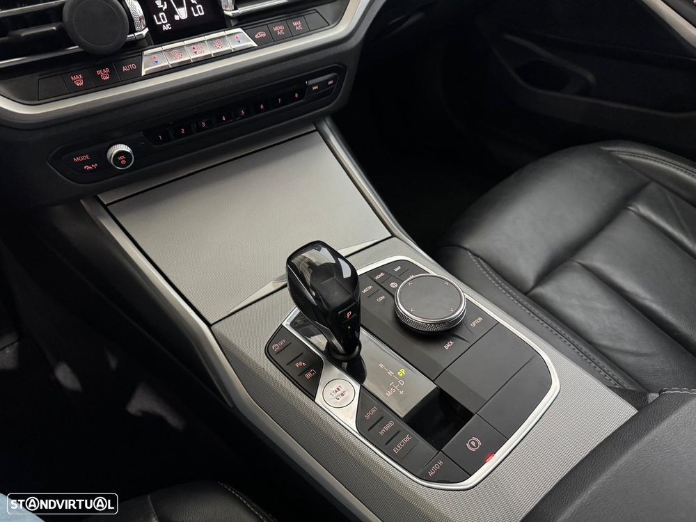 BMW 330 e Pack M Auto - 14