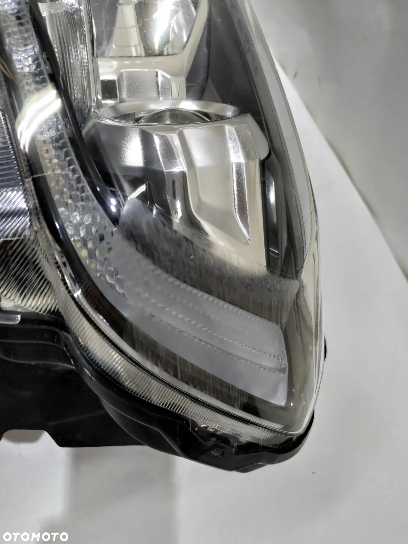 FORD RANGER V LIFT LAMPA LEWY PRZÓD XENON PRZERYSOWANY KLOSZ - 4