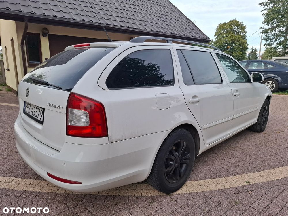 Skoda Octavia - 3