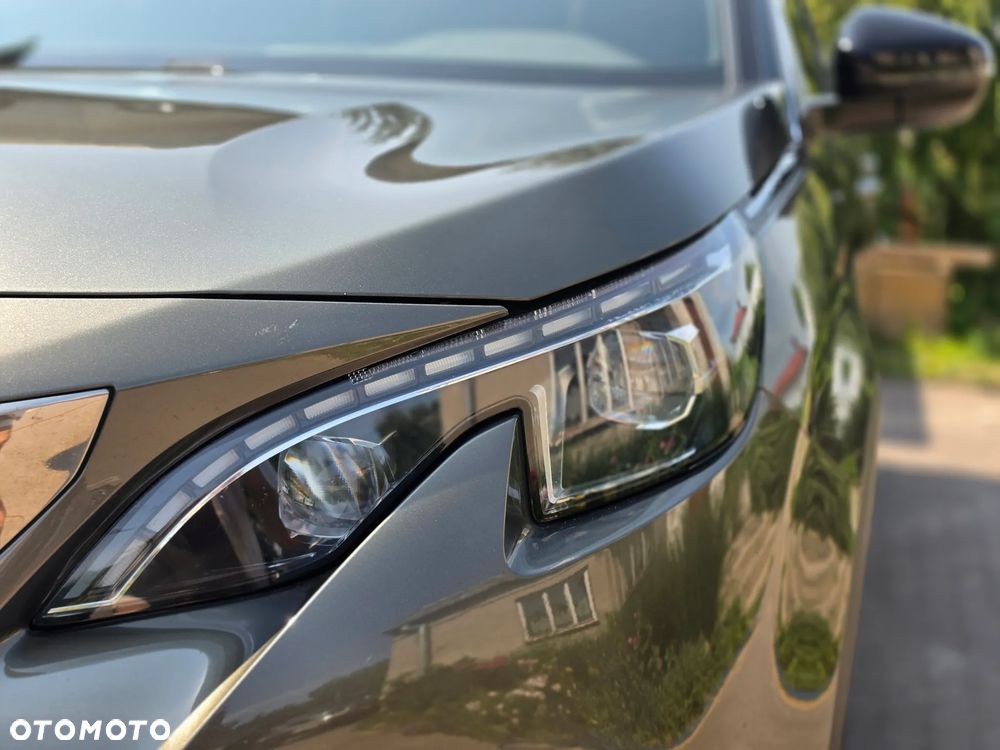 Peugeot 5008 - 4