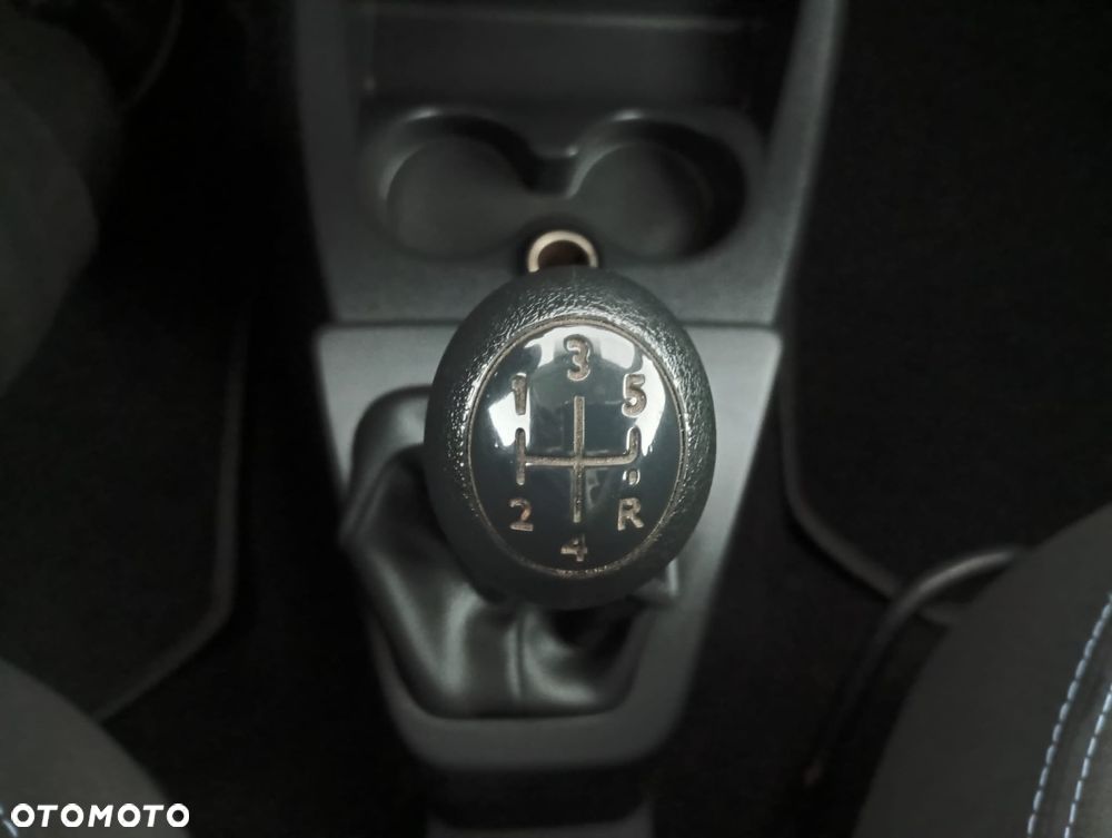 Dacia Dokker 1.5 dCi Stepway - 33