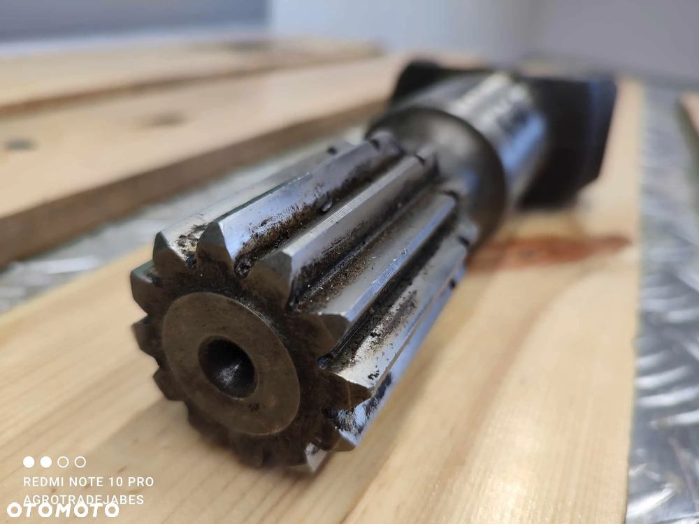 Półoś krótka Claas TARGO K70 - 4