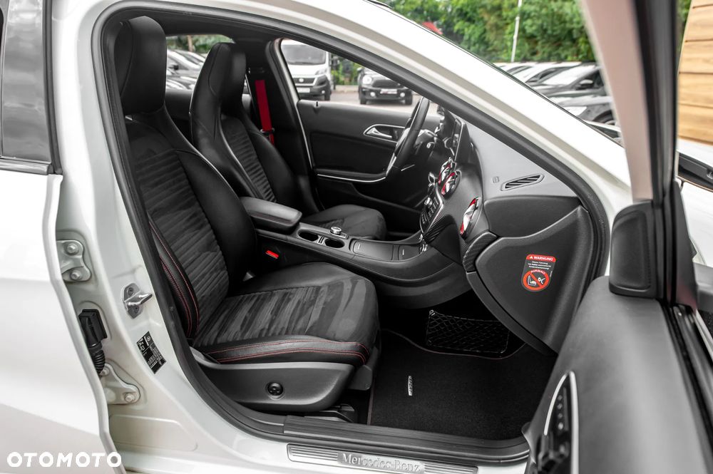 Mercedes-Benz Klasa A 250 (BlueEFFICIENCY) 7G-DCT AMG Sport - 21