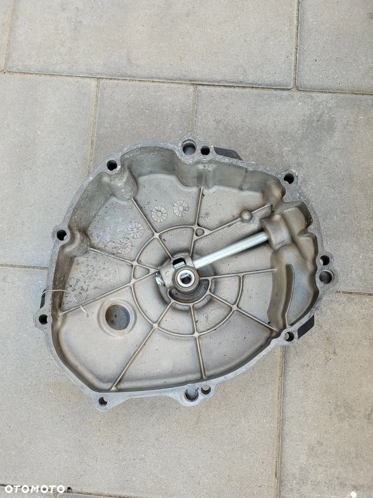 Dekiel, pokrywa silnika Yamaha R1 RN22 - 9