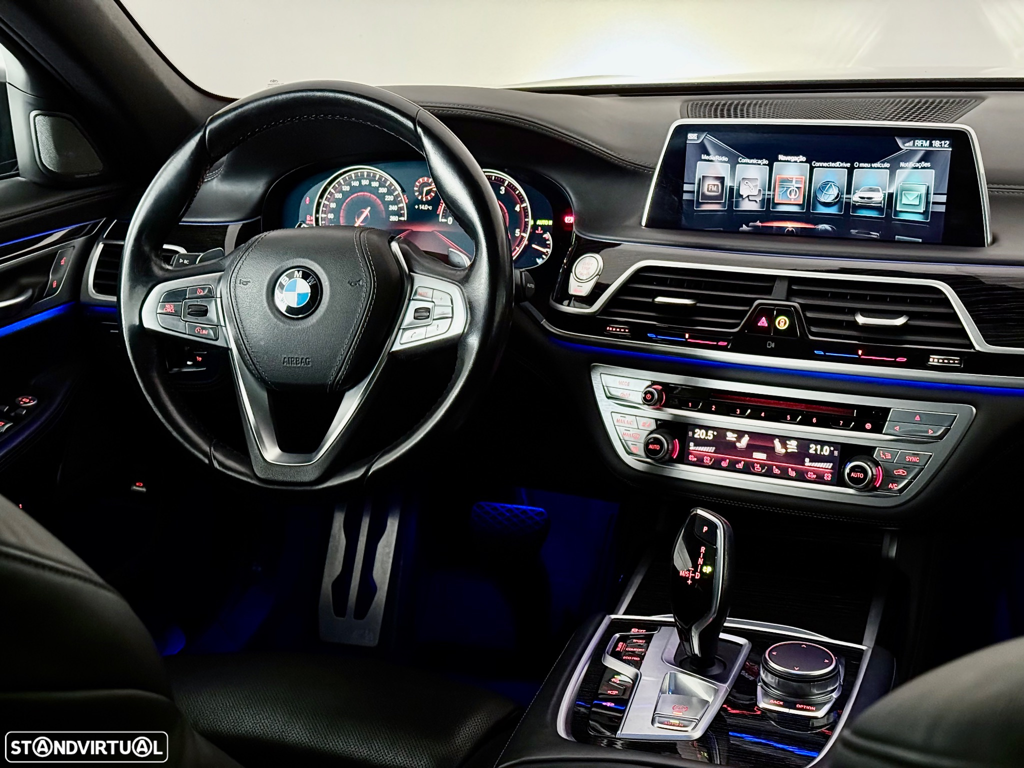 BMW 740 d xDrive Pack M - 16