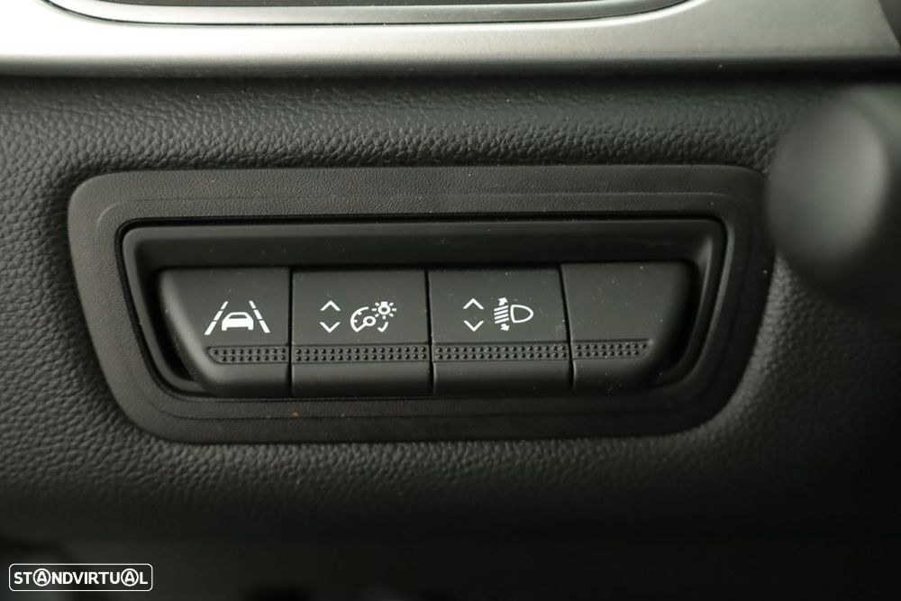 Renault Captur 1.0 TCe Techno Bi-Fuel - 20