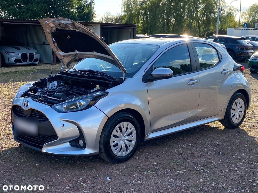 Toyota Yaris Hybrid 1.5 Active - 10