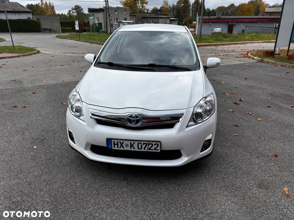 Toyota Auris 1.8 HSD Luna - 2