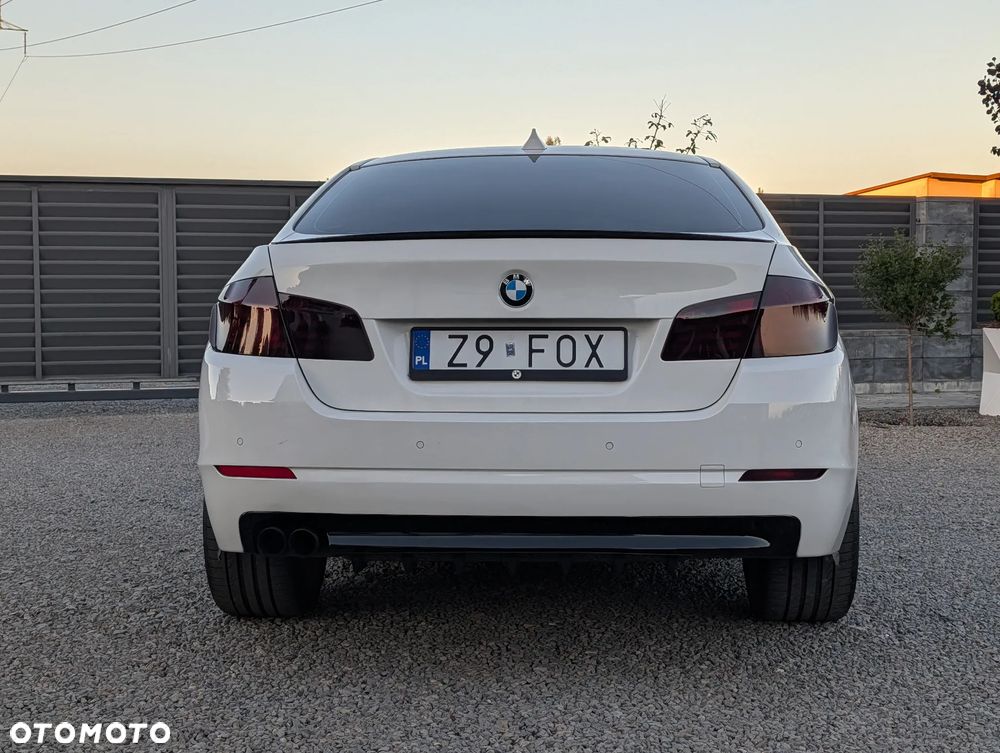 BMW Seria 5 525d - 6