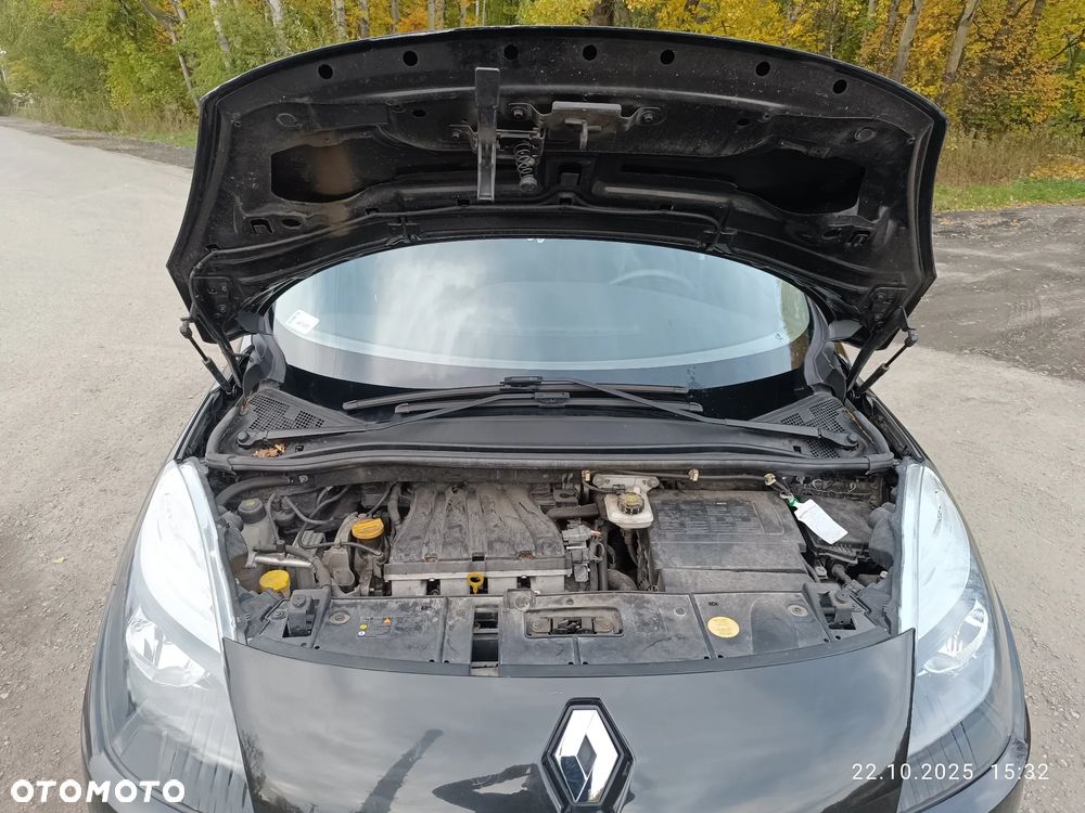 Renault Scenic 2.0 16V 140 CVT Dynamique - 12