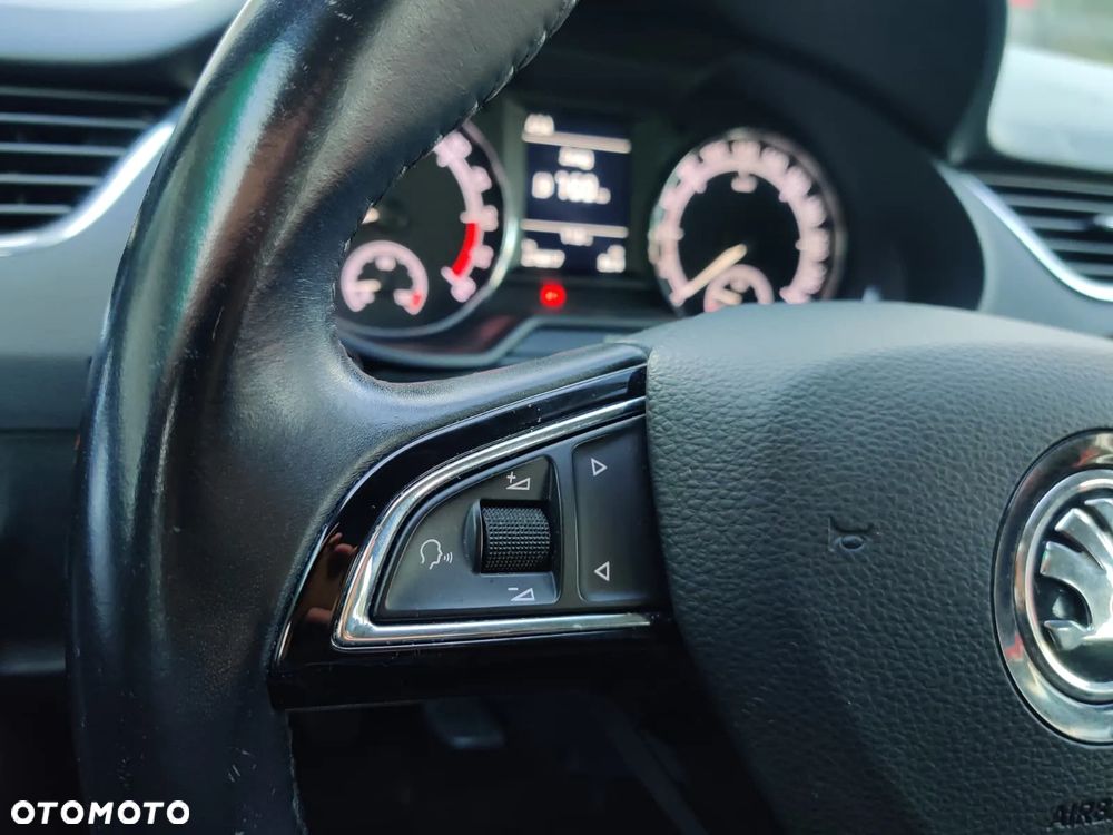 Skoda Octavia 2.0 TDI Elegance - 27