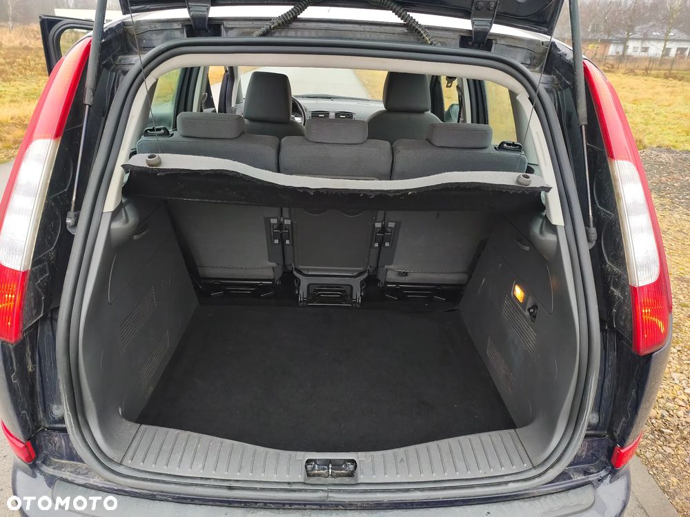 Ford Focus C-Max - 9