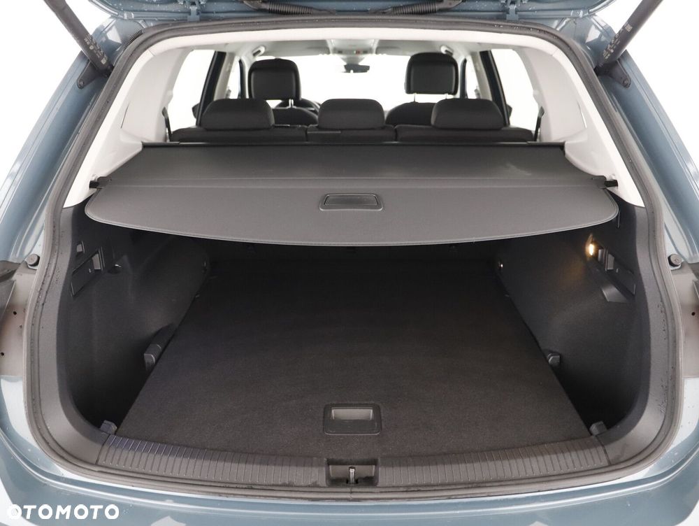 Volkswagen Tiguan Allspace 2.0 TDI 4Mot Elegance DSG - 25