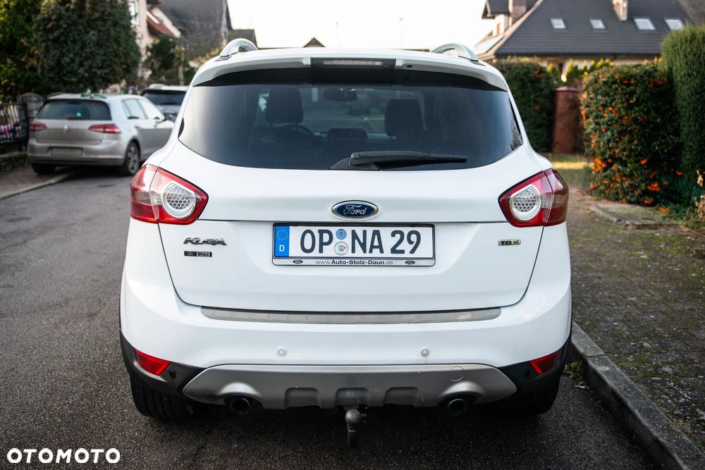 Ford Kuga 2.0 TDCi 4x4 Titanium - 6