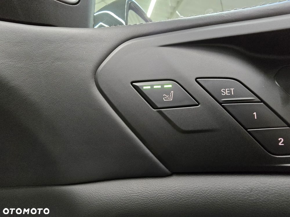 BMW X7 M50d sport - 18